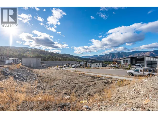 1084 ANTLER Drive, Penticton, British Columbia V2A0C9