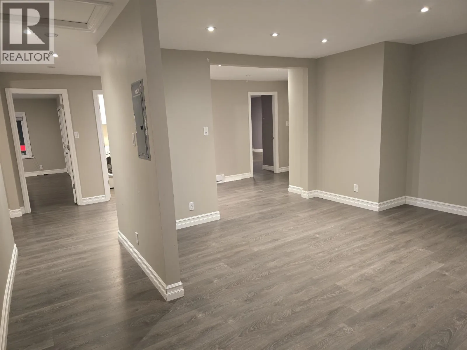 Commercial Sale For Sale