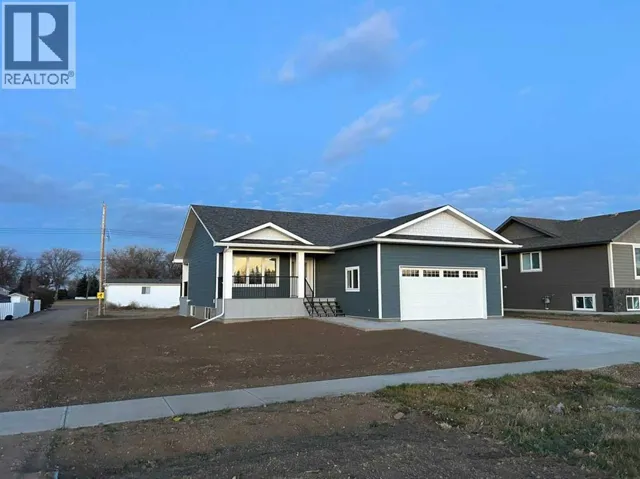 209 3 Street, Hays, Alberta T0K1B0