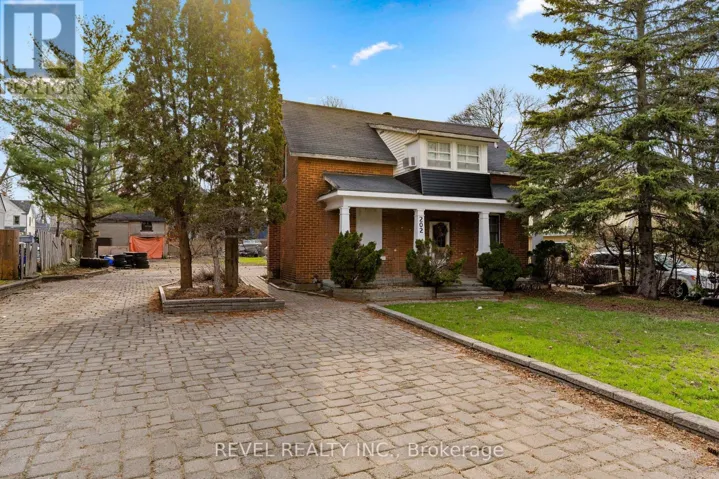 202 BRADFORD STREET, Barrie (Lakeshore), Ontario L4N3B6