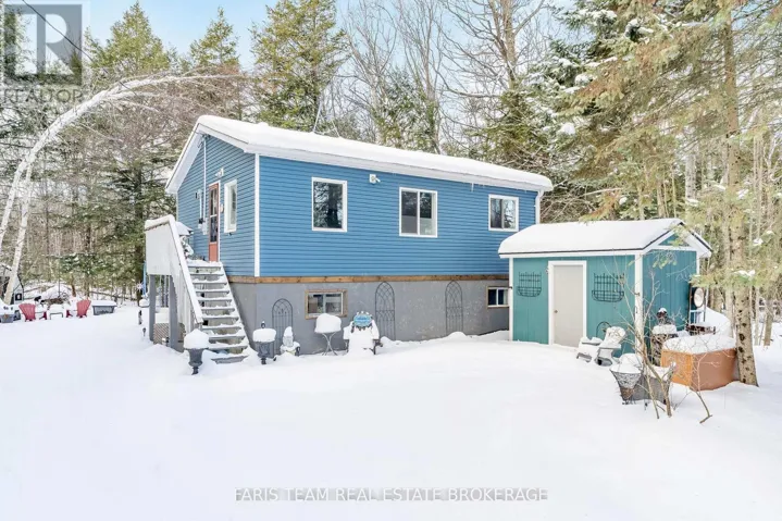 43 MANITOU CRESCENT, Tiny, Ontario L9M0C6