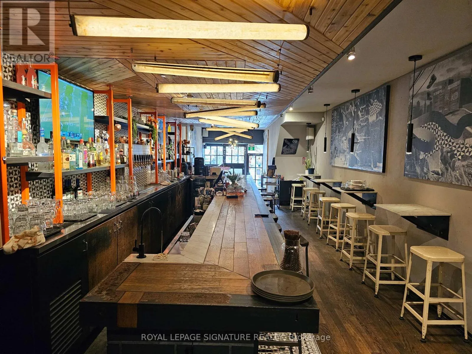 Commercial Sale For Sale