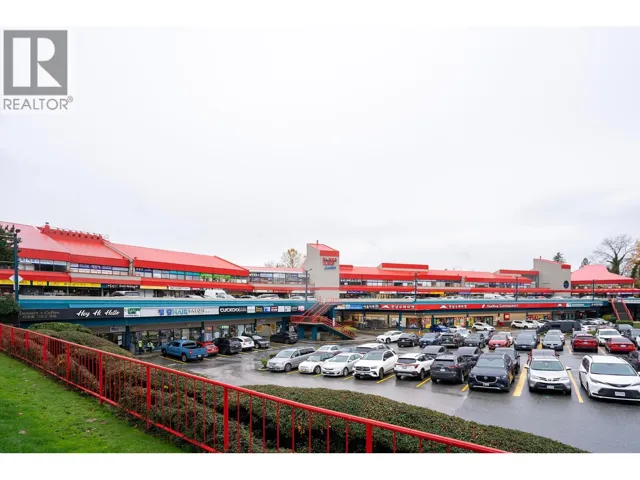 303 4501 NORTH ROAD, Burnaby, British Columbia V3N4M8
