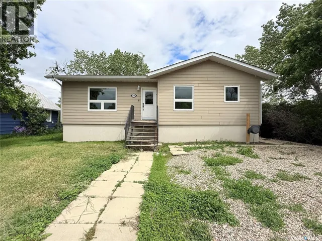 406 Main STREET, Climax, Saskatchewan S0N0N0