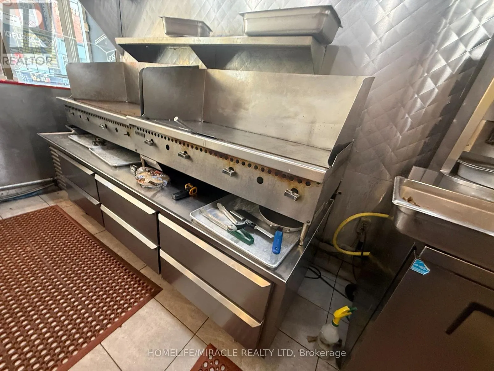 Commercial Sale For Sale