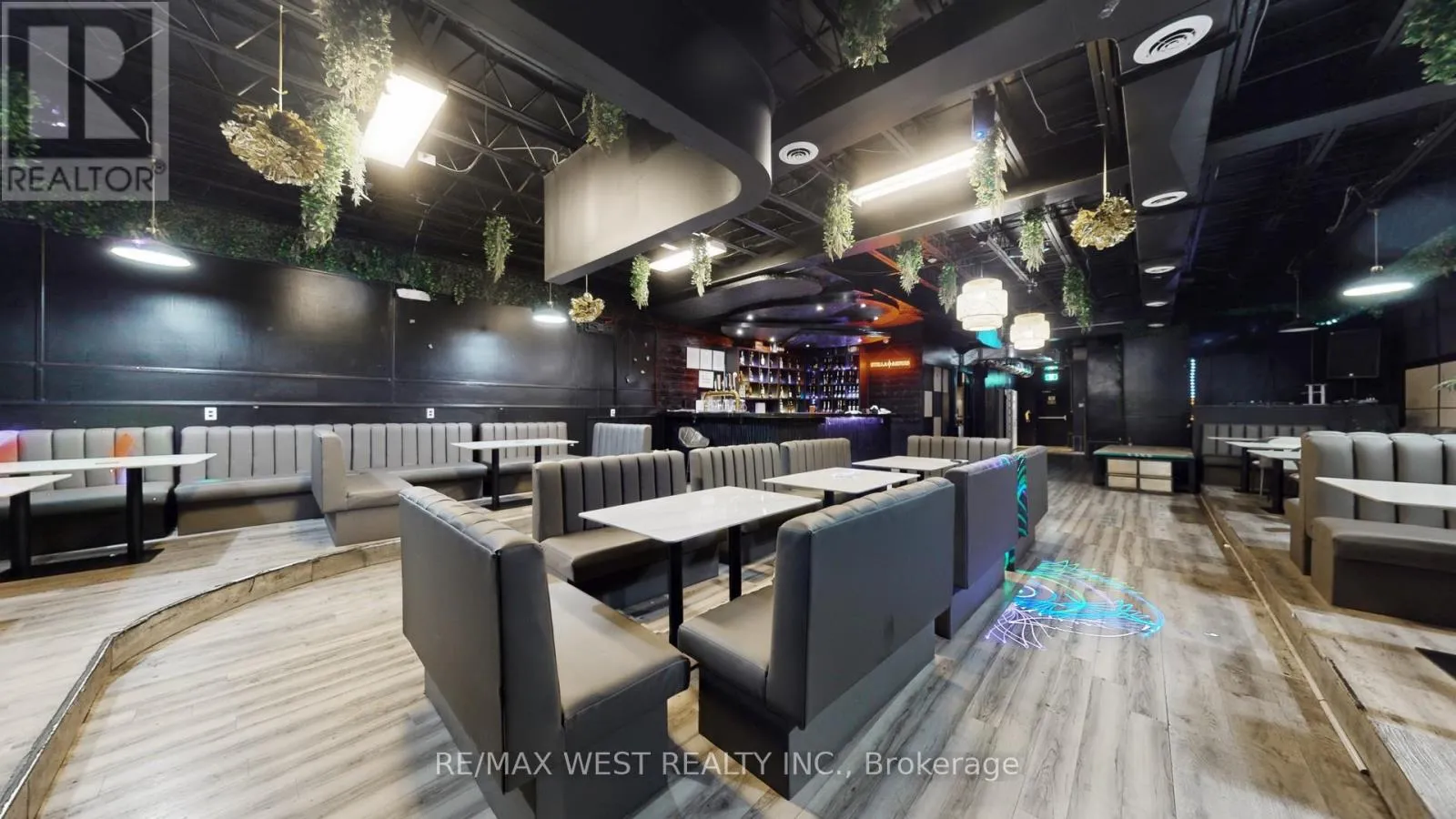 Commercial Sale For Sale