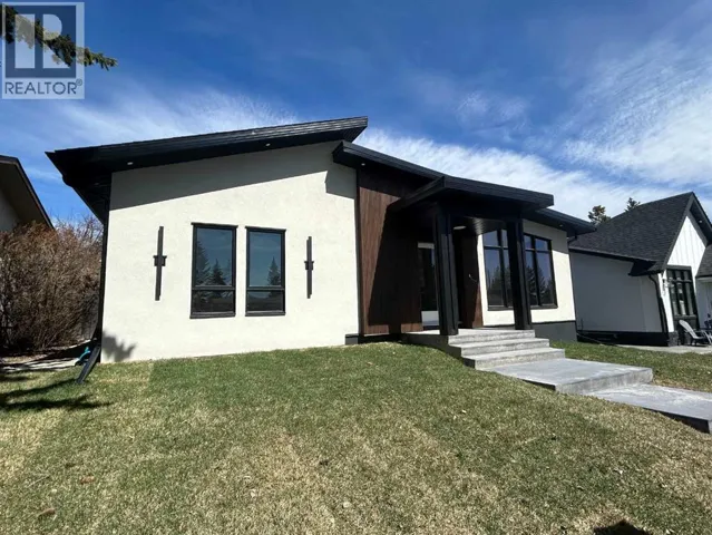 5616 Lodge Crescent SW, Calgary, Alberta T3E5Y7