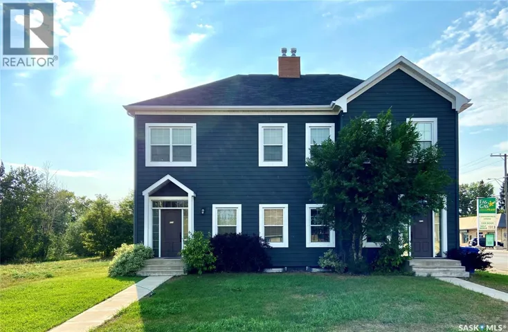 A & B 422 St Mary STREET, Esterhazy, Saskatchewan S0A0X0