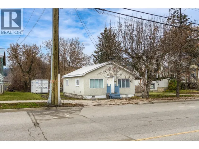 680 10 Street SW, Salmon Arm, British Columbia V1E1T1