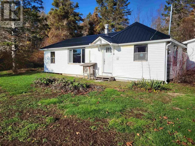 519 Inglewood Road, Beaconsfield, Nova Scotia B0S1C0