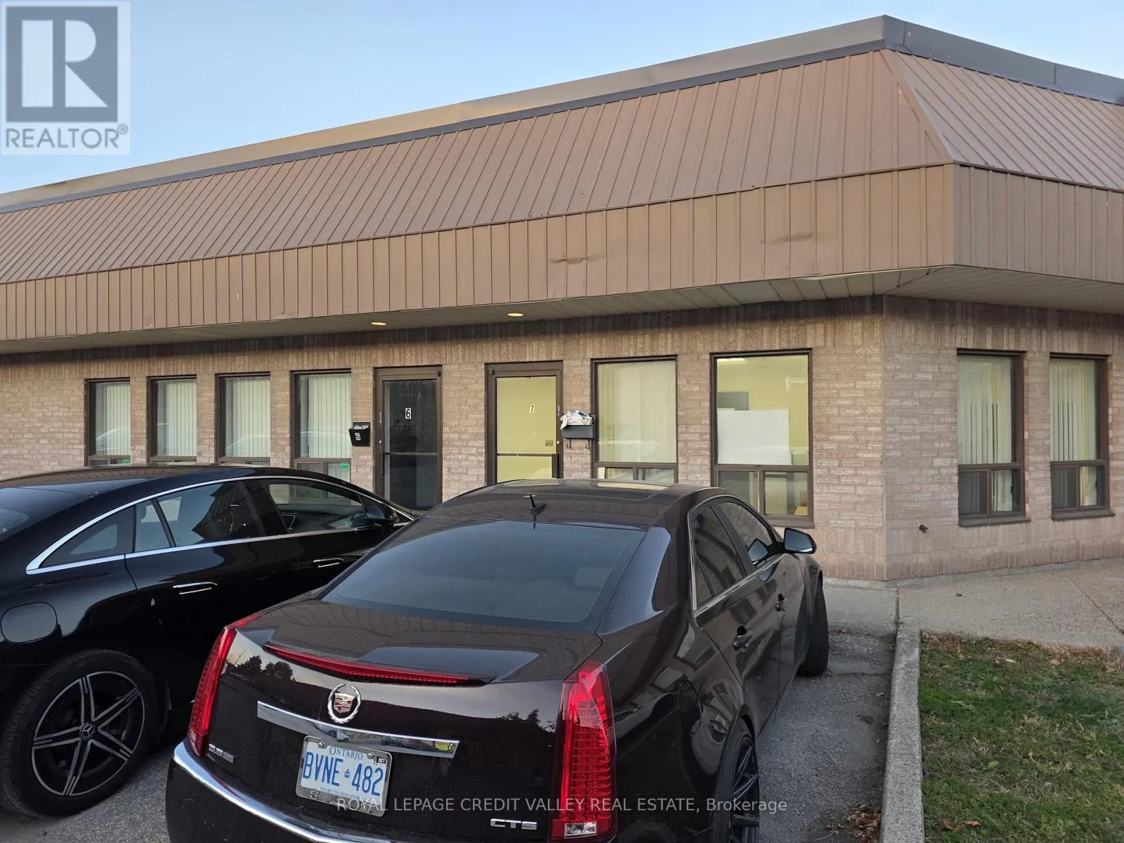 Commercial Sale For Sale