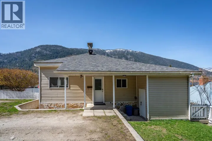 1200 Front Street, Nelson, British Columbia V1L4C4