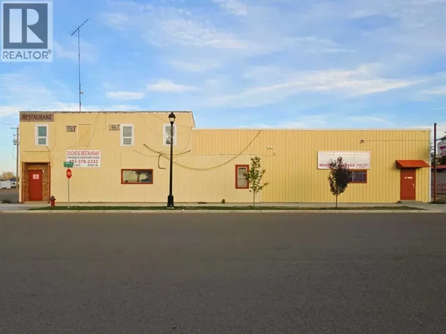 102 Railway Avenue E, Duchess, Alberta T2E0Z0