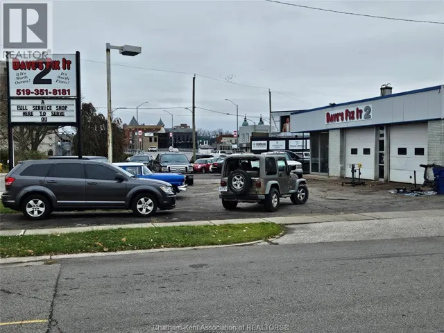 99 Thames STREET, Chatham, Ontario N7L1S4