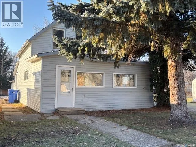 134 2nd AVENUE W, Canora, Saskatchewan S0A0L0