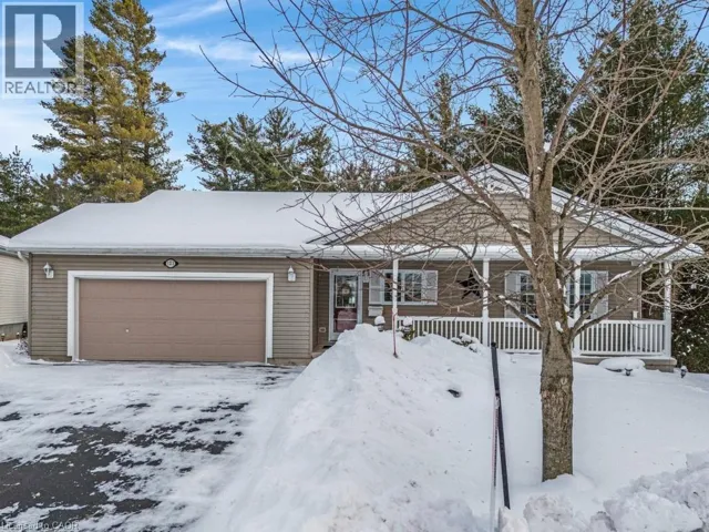 121 BUSHMILL Circle, Freelton, Ontario L8B1A5