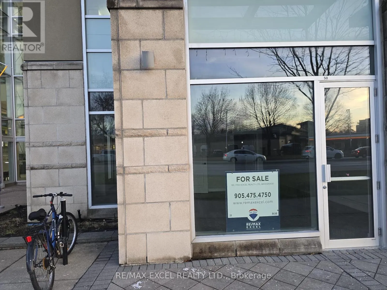 Commercial Sale For Sale