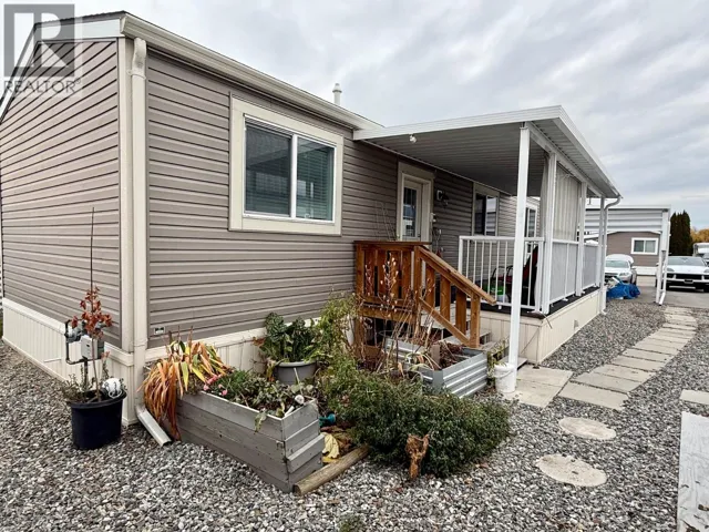 3591 Old Vernon Road Unit# 205, Kelowna, British Columbia V1X6P4