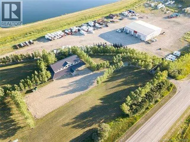 8 30 Street, Sylvan Lake, Alberta T4S2P3