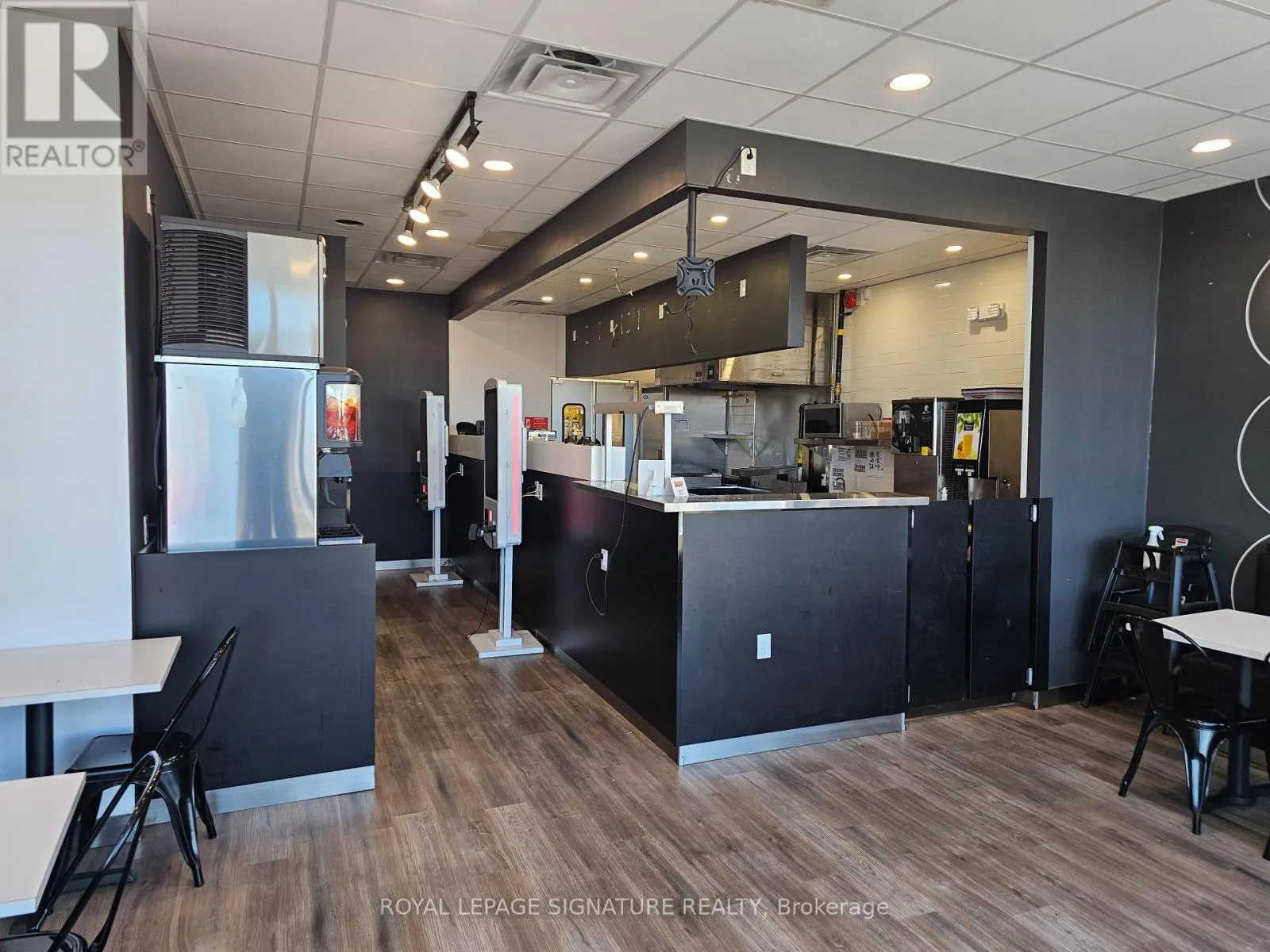 Commercial Sale For Sale