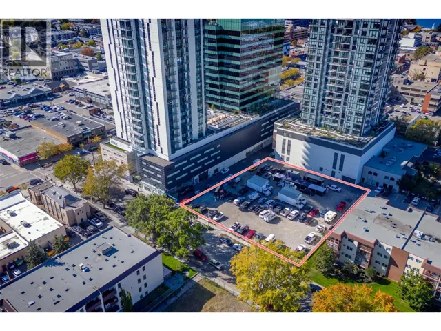 1464-1476 Bertram Street, Kelowna, British Columbia V1Y2G3