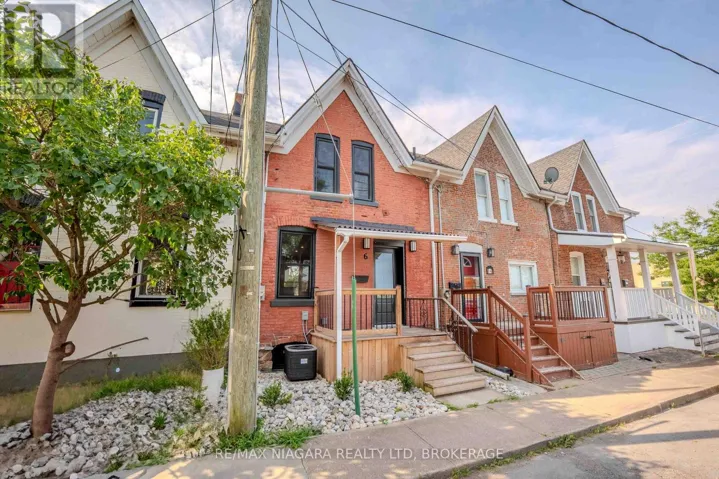 6 ALMOND STREET, St. Catharines (Oakdale), Ontario L2T1E7