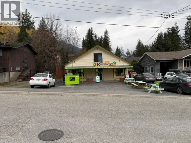 1516 Crease Avenue, Nelson, British Columbia V1L1A4