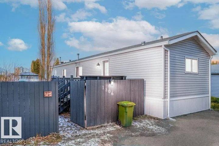 1506 Lakeview Road, Sherwood Park, Alberta T8H1M1