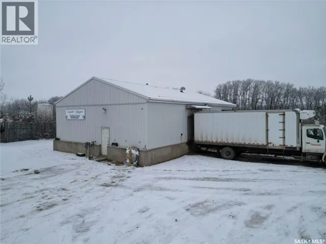 Northern Dairy Distributors Warehouse, Buckland Rm No. 491, Saskatchewan S6V5R3