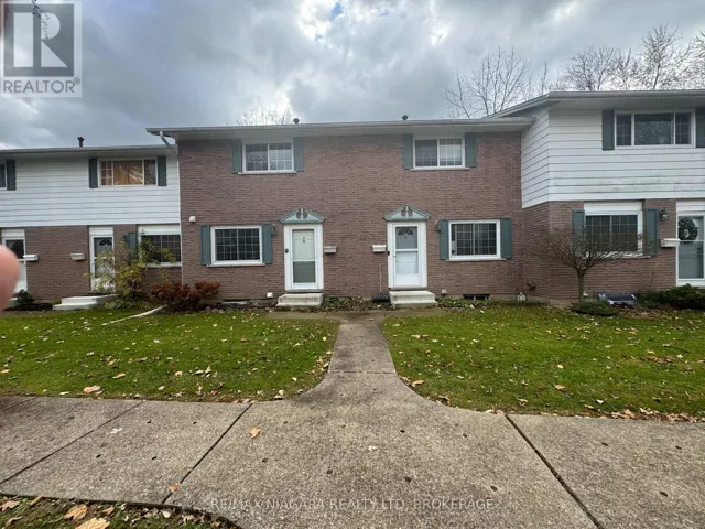 8 - 5852 FRONTENAC STREET, Niagara Falls (Arad/Fallsview), Ontario L2G3A9