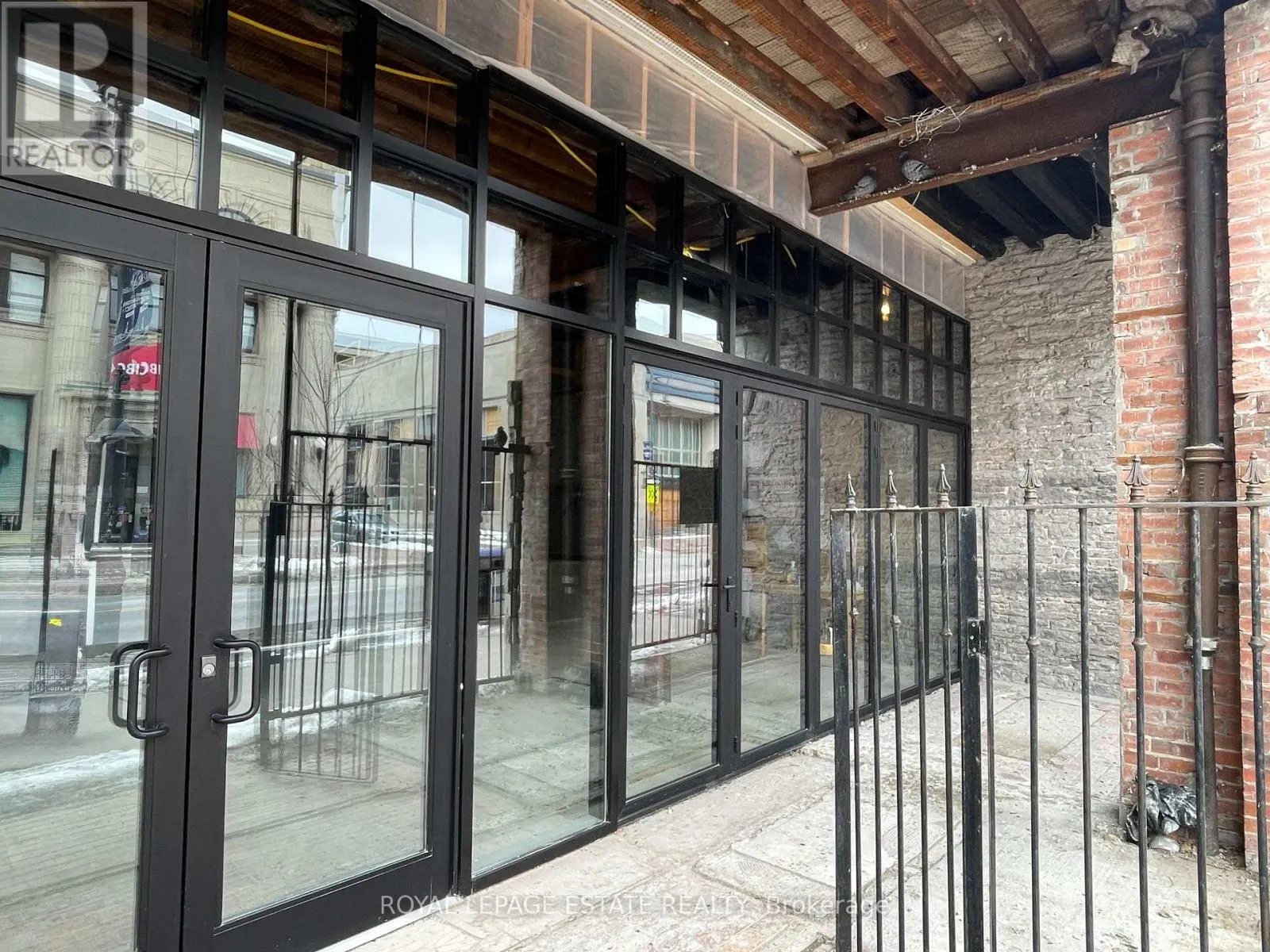 Commercial Sale For Sale