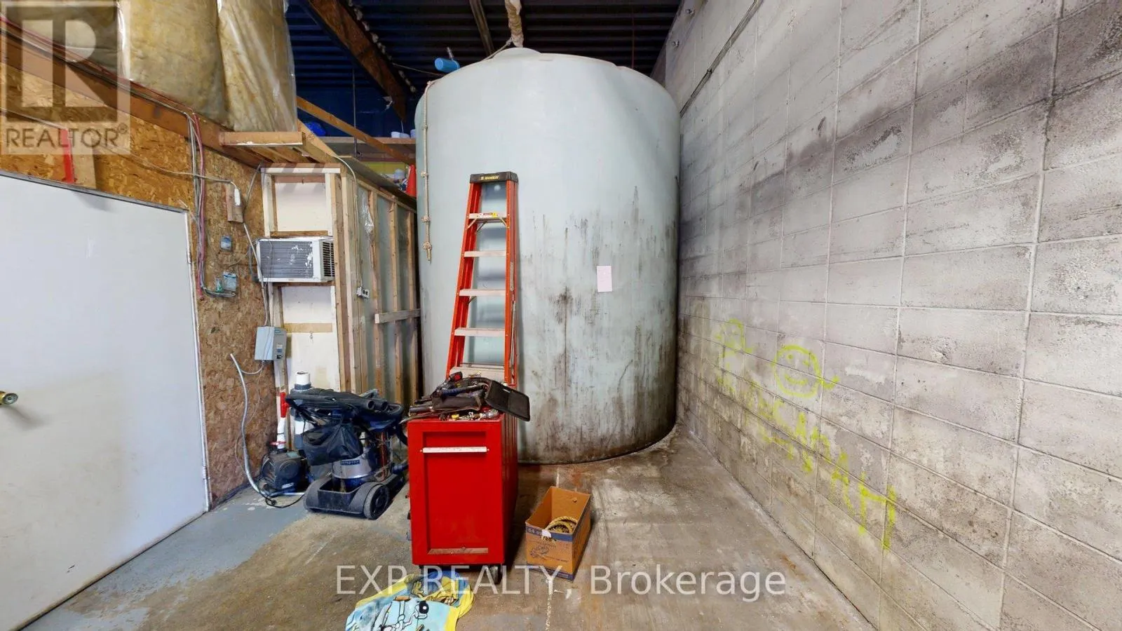 Commercial Sale For Sale