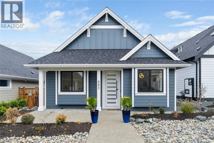 682 Briarwood Dr, Parksville, British Columbia V9P0G5