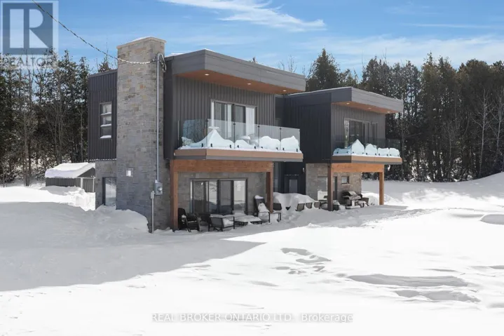 31 HEMLOCK AVENUE, Tay (Waubaushene), Ontario L0K2C0