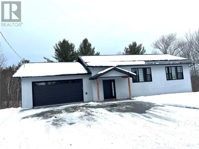 11 Chevrefils, St. Charles, Ontario P0M2W0