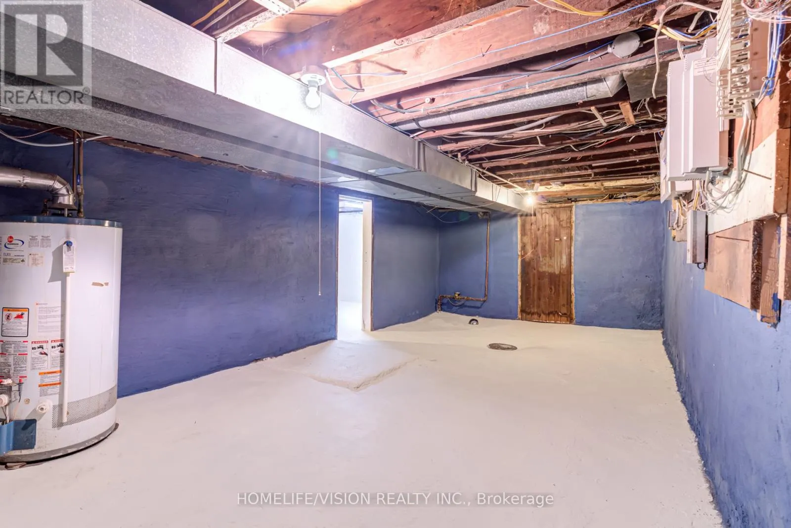 Commercial Sale For Sale