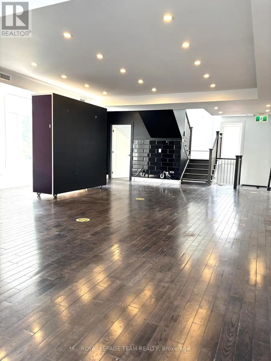 Commercial Sale For Sale