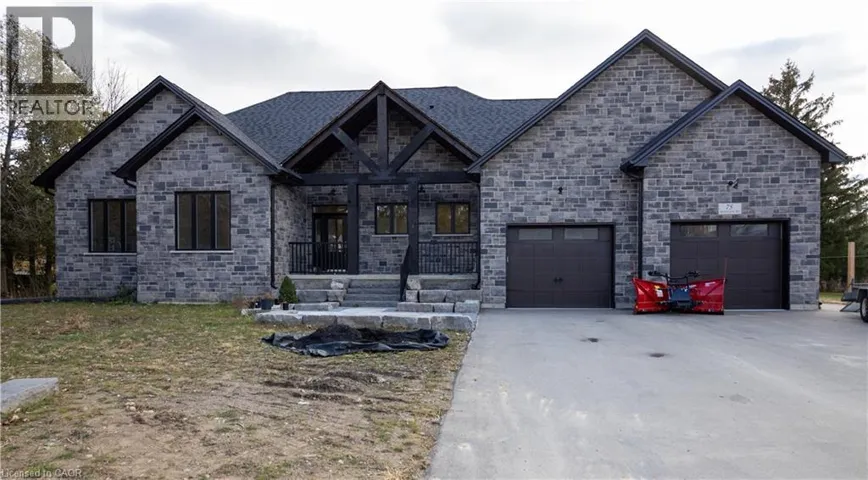 75 ROBINSON Road, Cambridge, Ontario N1R5S7