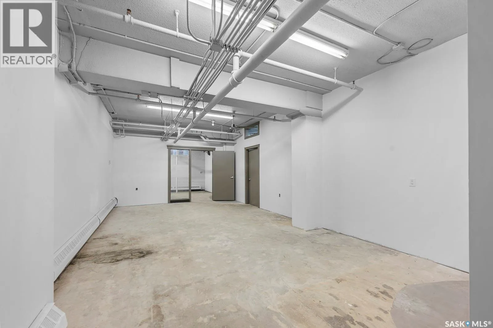 Commercial Sale For Sale