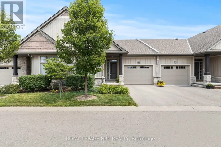 30 BLOSSOM COMMON, St. Catharines (Port Weller), Ontario L2M0B3