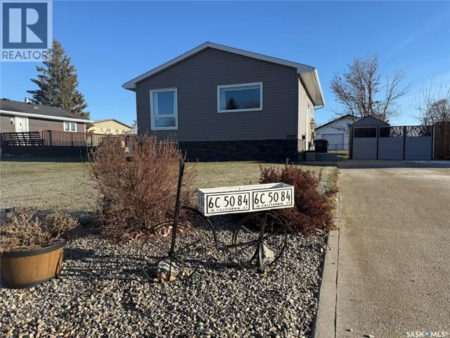 2223 2ND STREET NE, Carrot River, Saskatchewan S0E0L0