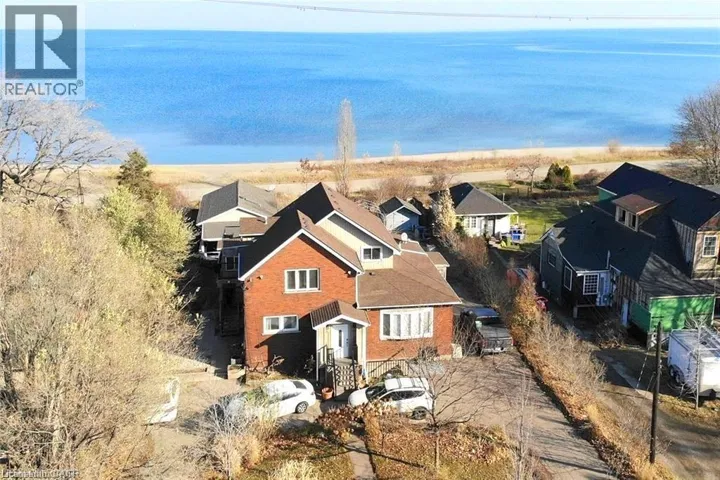 645 BEACH Boulevard, Hamilton, Ontario L8H6X8