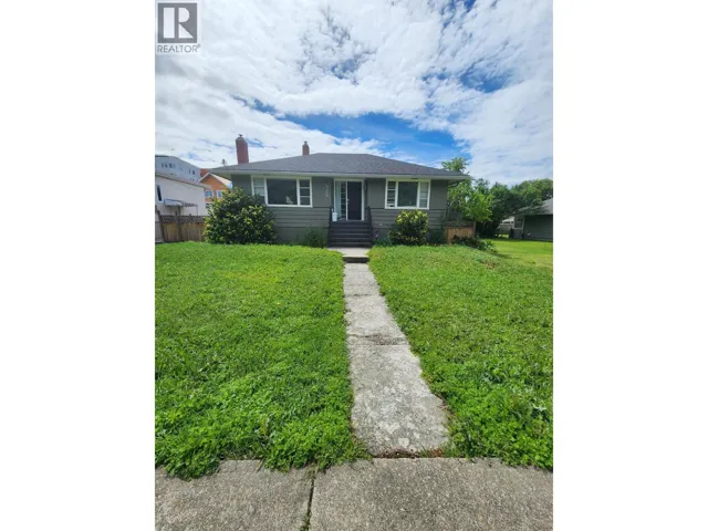 425 Glenwood Avenue, Kelowna, British Columbia V1Y5L9