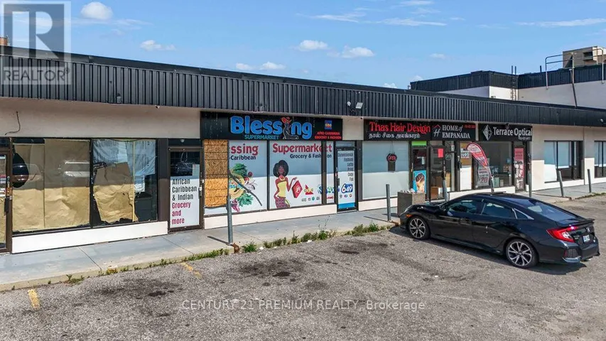 5 - 3601 LAWRENCE AVENUE E, Toronto (Woburn), Ontario M1G1P5