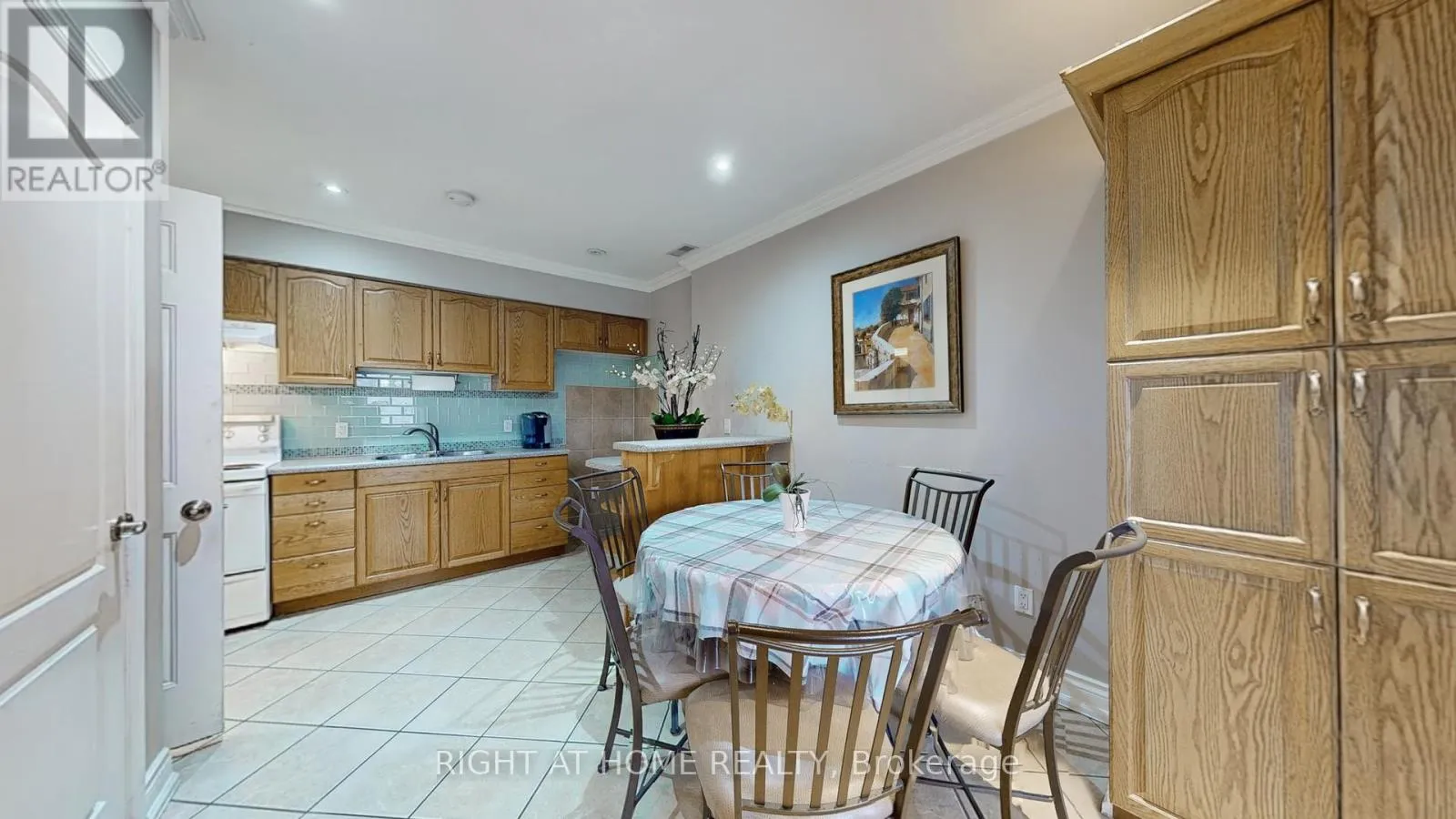 Commercial Sale For Sale