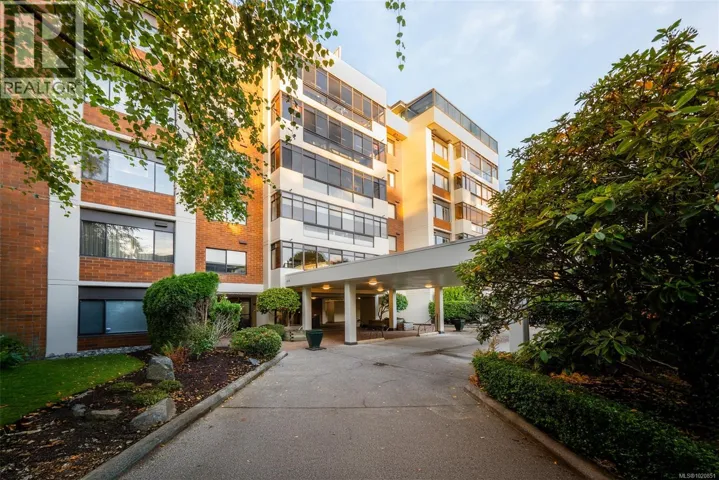 405 420 Linden Ave, Victoria, British Columbia V8V4G3