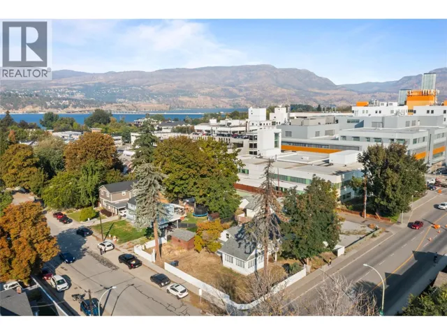 2340 Pandosy Street, Kelowna, British Columbia V1Y1T3