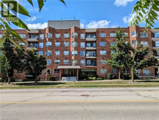 300 KEATS Way Unit# 407, Waterloo, Ontario N2L6E6