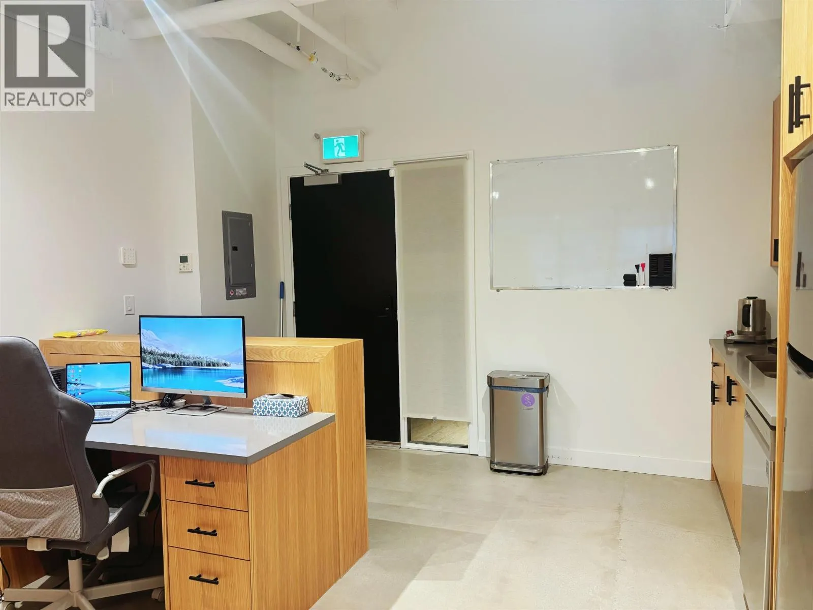 Commercial Sale For Sale