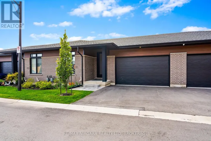 11 - 300 RICHMOND STREET, Thorold (Confederation Heights), Ontario L2V0L6
